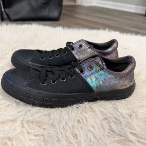 Stylish Black and Iridescent Women's Athletic Shoes